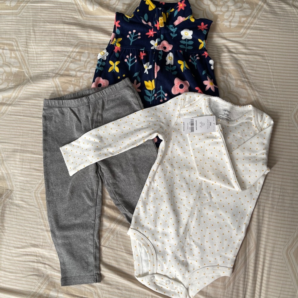 🌸🌼Carter’s baby girl clothes NWT